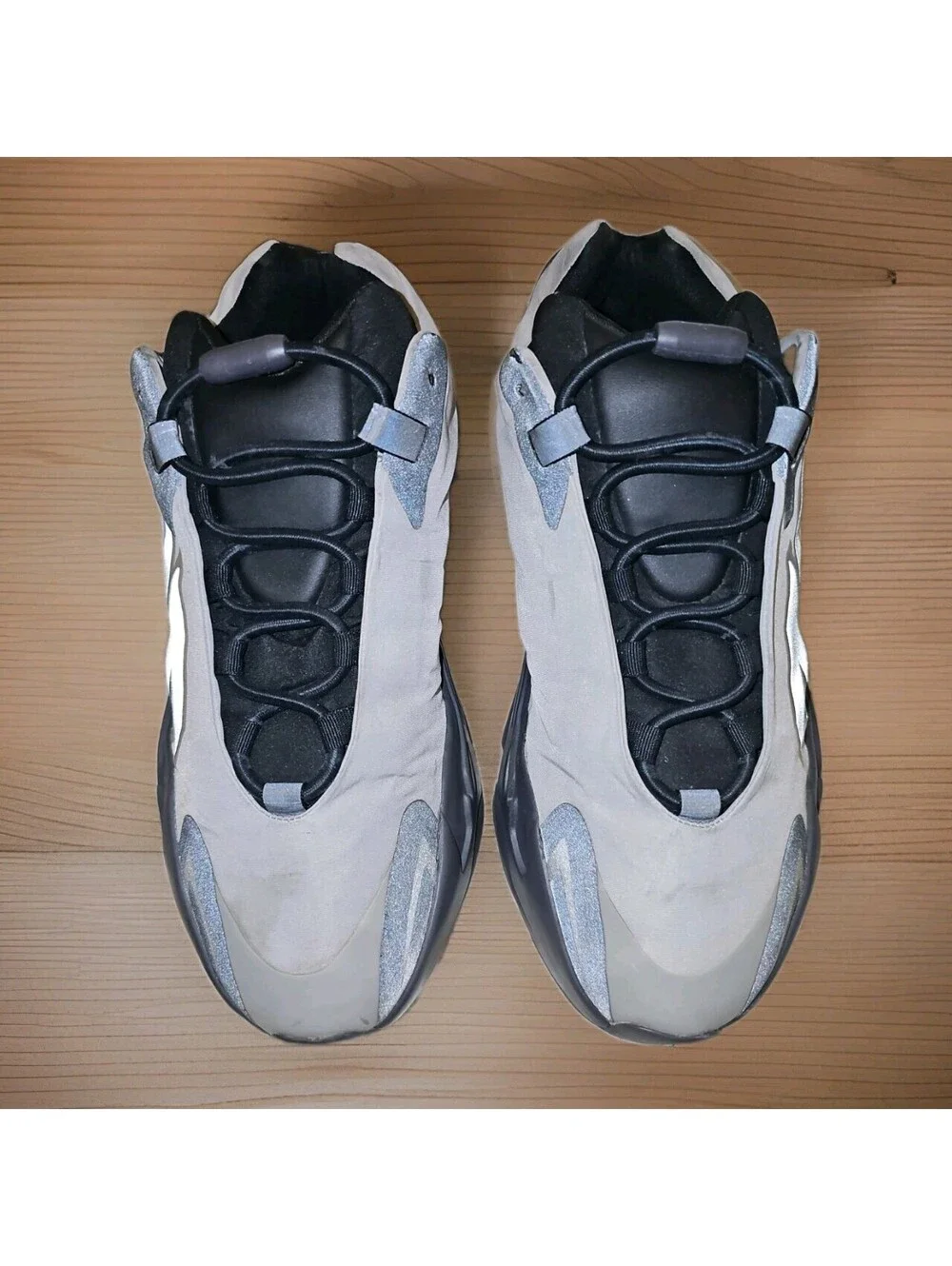 Size 10 - adidas Men's Yeezy Boost 700 MNVN Metallic
